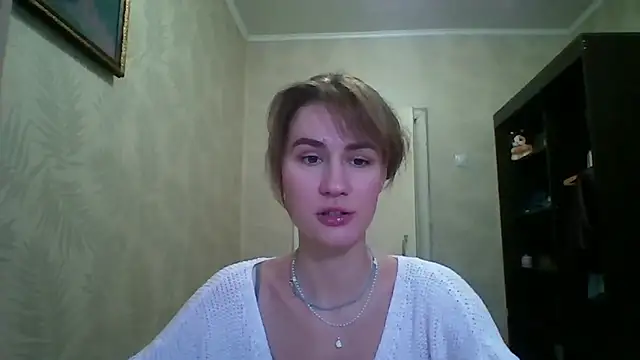 ElenoreHolguin online show from 03.24.26