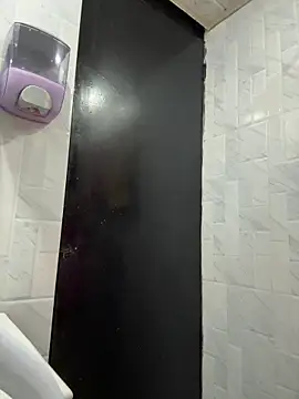 nami rosee online show from 03.10.26