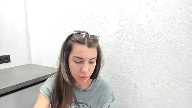 summmmersky1 online show from 05.26.26