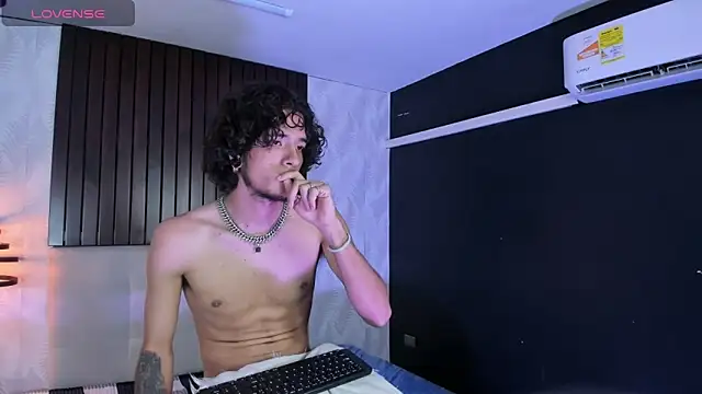 Skinny Mac online show from 04.16.26