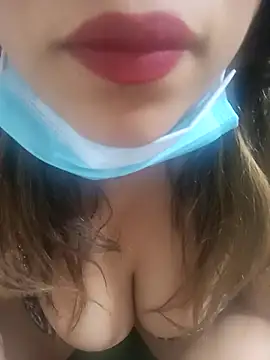 Marwamira online show from 04.17.26