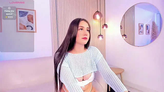 Juli jaramillo online show from 03.20.26