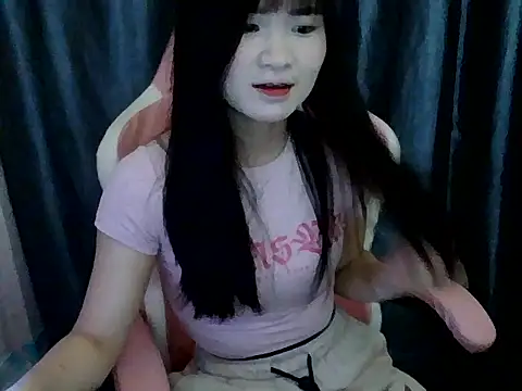 Snapshot of Cum-withyou chatting on 05.28.26 Cum-withyou online show from 05.28.26