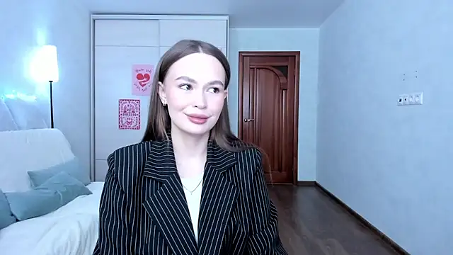 kittiangel00 online show from 04.14.26