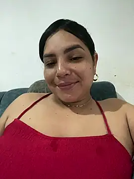 Kira33  online show from 04.19.26