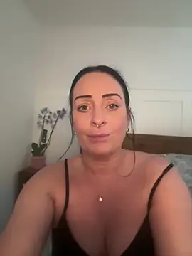 Freya-lane online show from 03.16.26