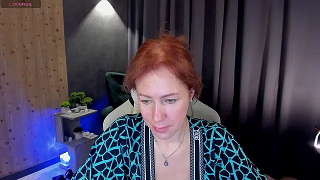 Snapshot of LeticiaRomano chatting on 03.11.26 LeticiaRomano online show from 03.11.26