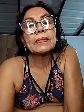 HOT LATINA20 online show from 06.25.26