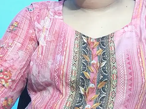 Emma 4433 online show from 03.28.26