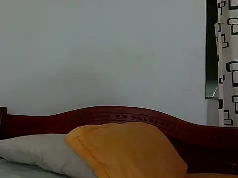  SaraWilliams1  online show from 04.09.26