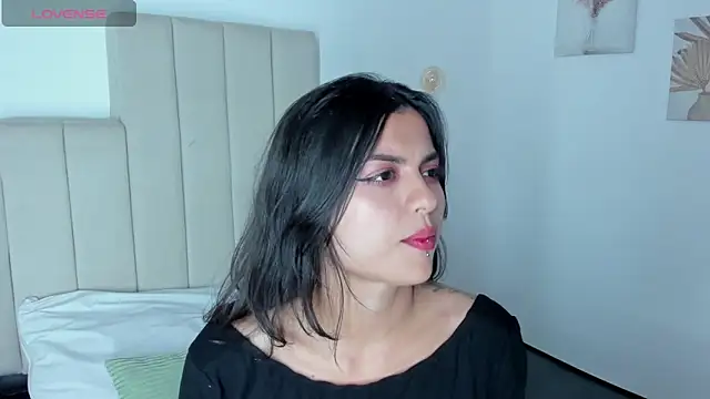 Zoee Kravitz online show from 05.13.26