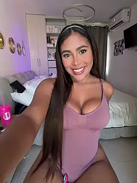 SaraValentina11 online show from 03.26.26