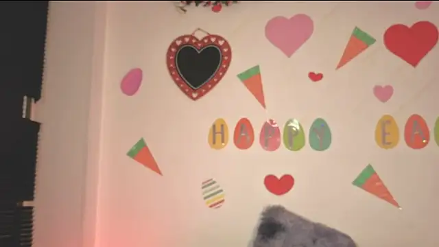 PaulaCutexs online show from 03.29.26