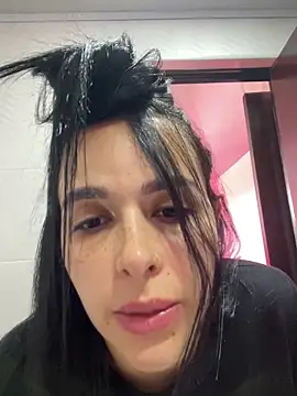 leila moretti online show from 03.27.26