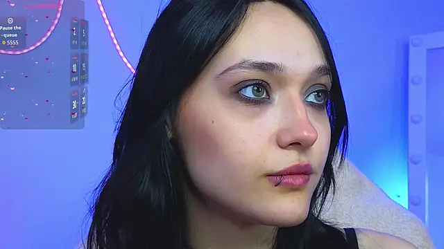 DarcyBlackwood online show from 04.26.26