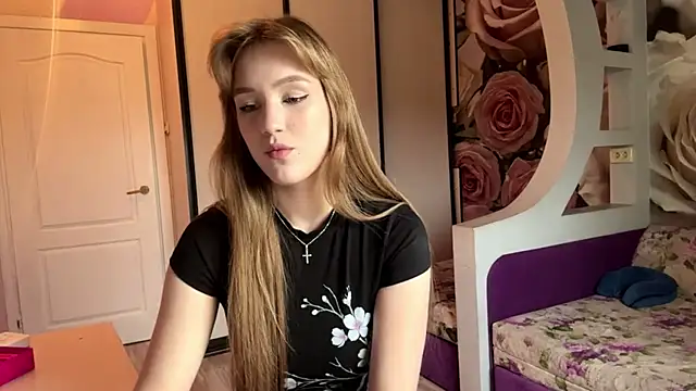 Snapshot of AnnaWasp chatting on 07.22.26 AnnaWasp online show from 07.22.26