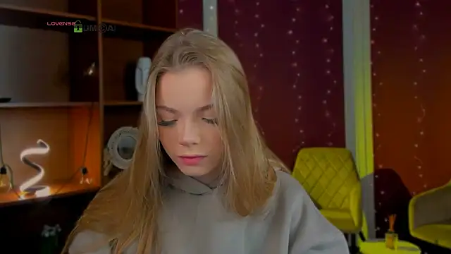 maddy moah online show from 04.25.26