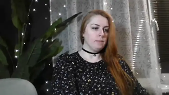 Ravena Lux online show from 03.30.26