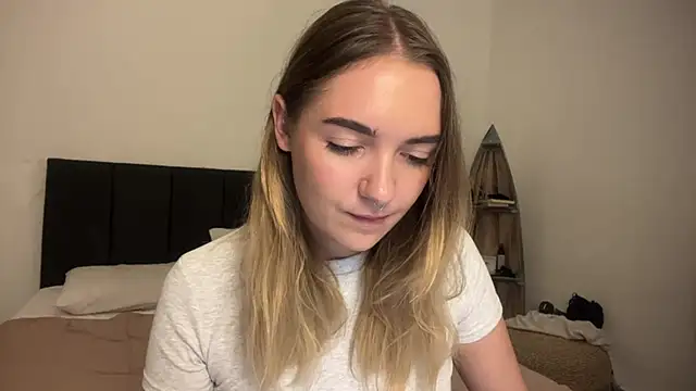 RoxyWet online show from 04.10.26