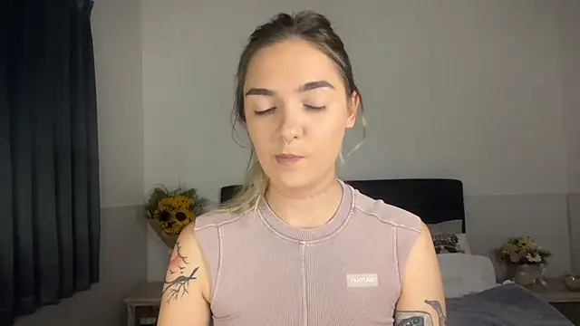RoxyWet online show from 07.06.26