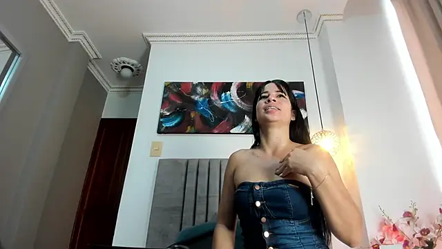 SabrinaWarren  online show from 05.31.26