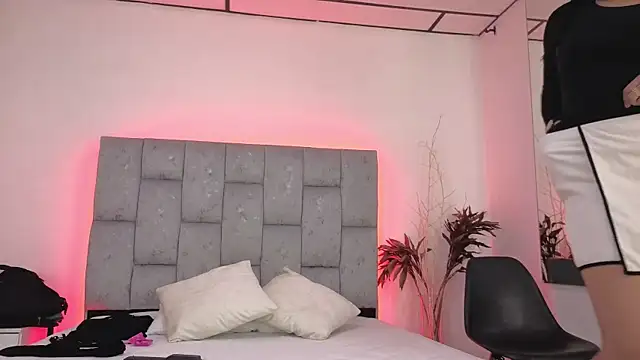 LexyJohnnes  online show from 04.29.26