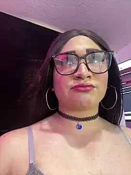 Snapshot of naughty_trans_dolls chatting on 03.13.26 naughty trans dolls online show from 03.13.26