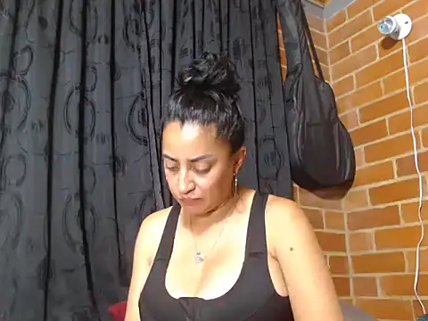 Alexandrina online show from 12.27.24