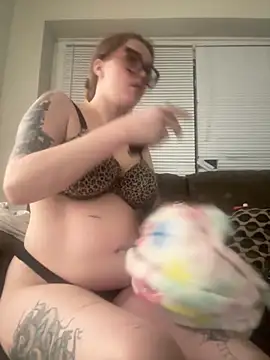 Naughtykitten199 online show from 04.05.26