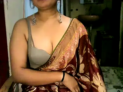 YAMUNA 012 online show from 04.18.26