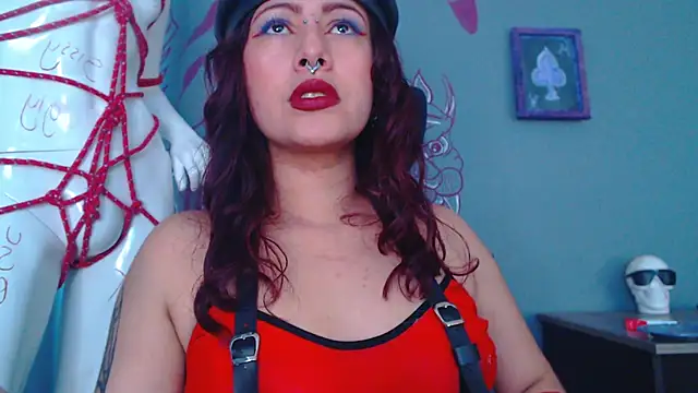 Regina Iris online show from 05.13.26