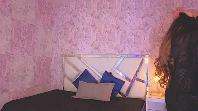 april summer  online show from 03.16.26