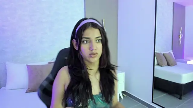 cristin collins online show from 05.02.26