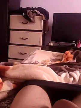 JoyousArray85 online show from 04.01.26