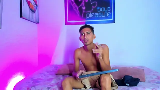 Boys xxx  online show from 04.29.26