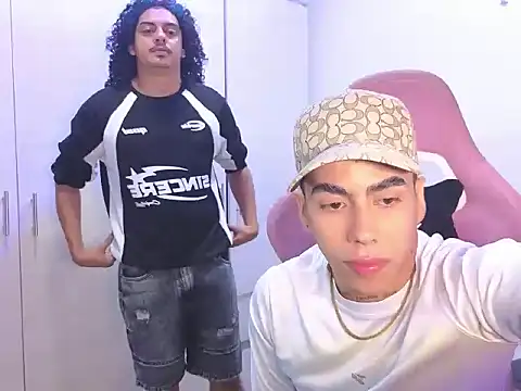 Lucky-Couple online show from 03.13.26