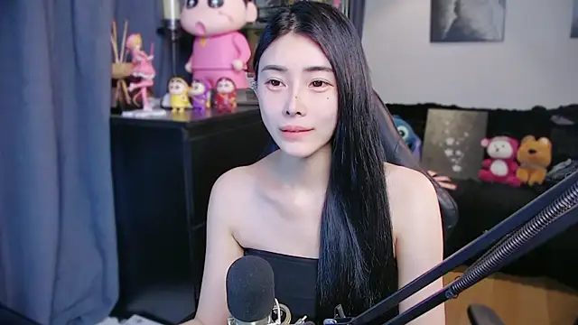 XiaoYuBao- online show from 04.06.26