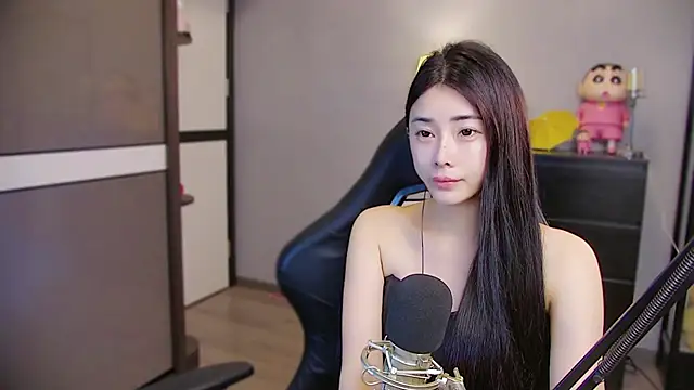 Snapshot of XiaoYuBao- chatting on 05.23.26 XiaoYuBao- online show from 05.23.26