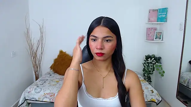 Emma Faith online show from 06.15.26