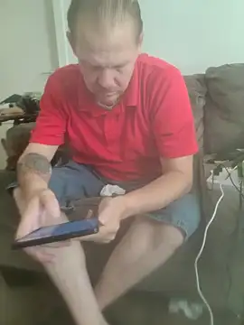 yourMasterisBored online show from 04.11.26