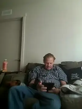 yourMasterisBored online show from 04.18.26