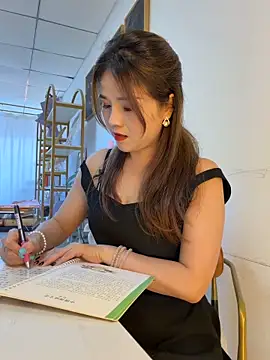 Xiaoxiao-y online show from 05.22.26