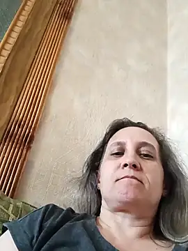 KatieLove133 online show from 06.21.26