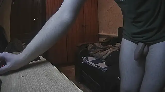 Snapshot of Alena504 chatting on 03.17.26 Alena504 online show from 03.17.26