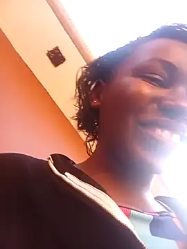 Snapshot of GEMJOANA chatting on 06.18.26 GEMJOANA online show from 06.18.26