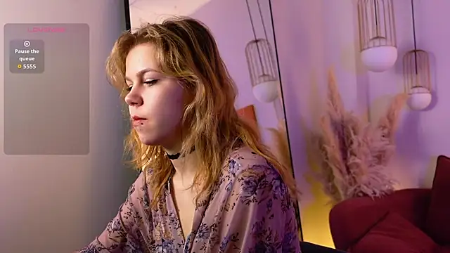 ElizabethVane online show from 04.23.26