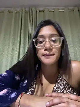 Snapshot of kiiingkay chatting on 03.14.26 kiiingkay online show from 03.14.26