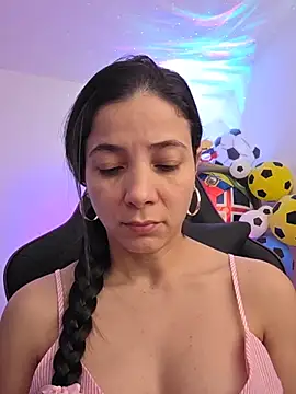 miaeyex online show from 07.01.26