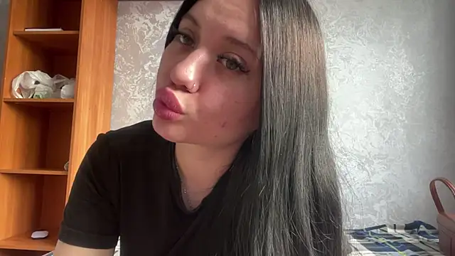 Sofi Funny online show from 04.27.26