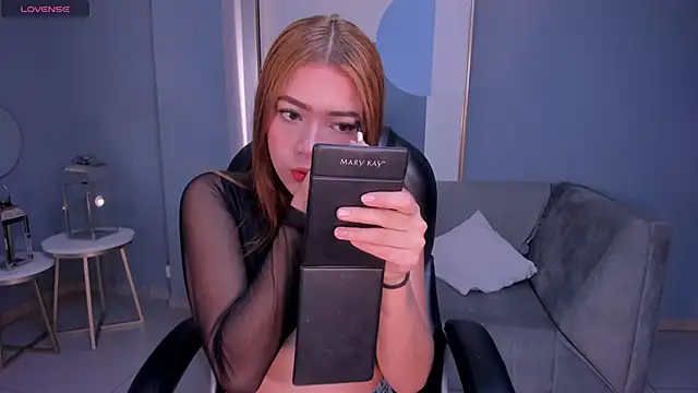 ArianaNova online show from 04.18.26